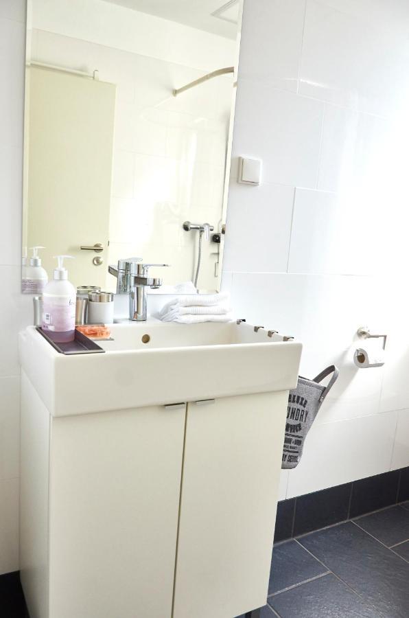 Schoenes Appartement In Meerbusch Am Buschend ภายนอก รูปภาพ